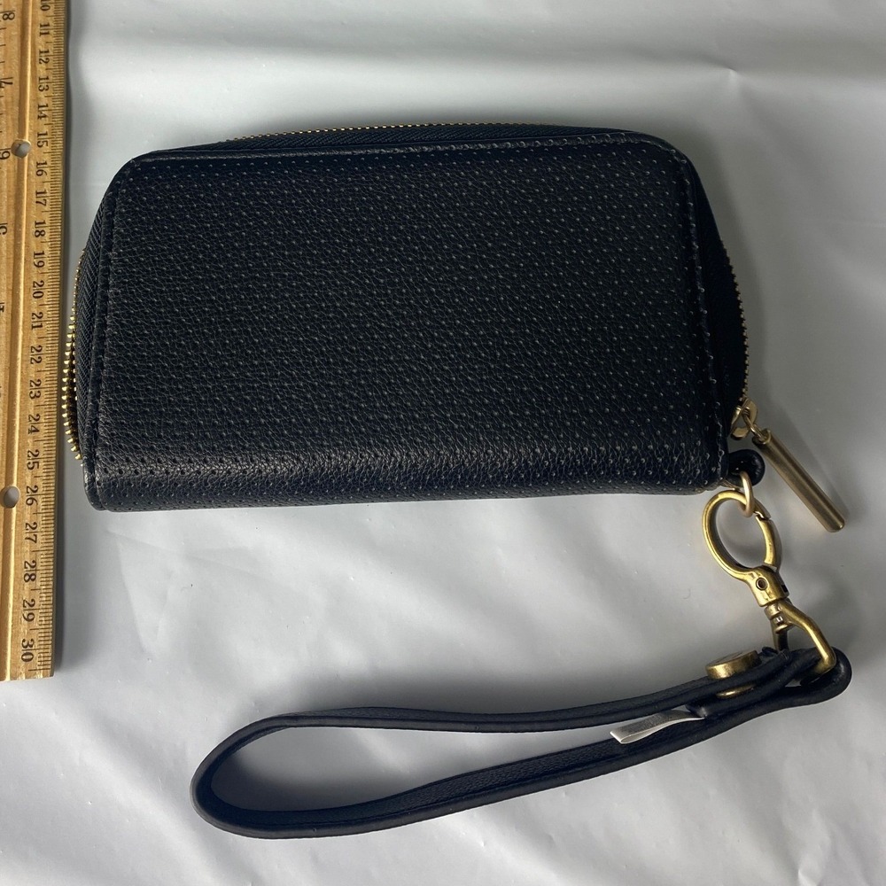 Thirty-One Black Pebbled Faux Leather Zip Around Wristlet Wallet Gold Tone‎